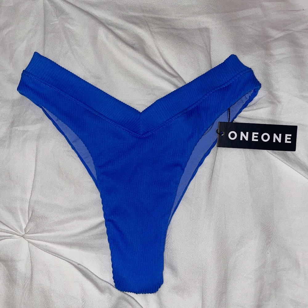 One one Jesse Bottoms blue